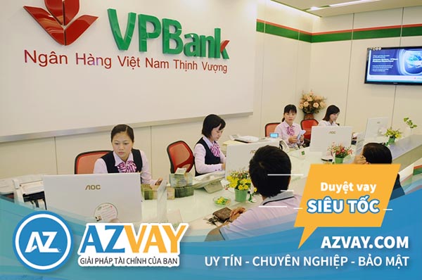 Khách hàng đến vay vốn mua nhà tại VPBank lãi suất vay vốn mua nhà trả góp tại VPBank