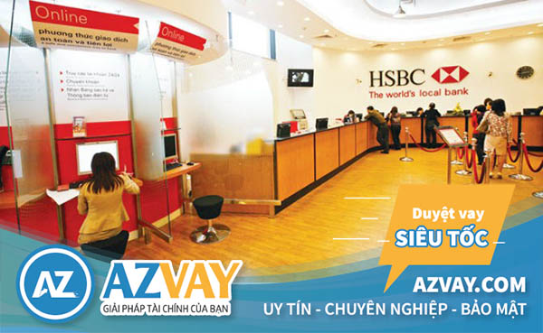 Khách hàng tới làm hồ sơ vay mua xe tại ngân hàng HSBC Khách hàng tới làm hồ sơ vay mua xe tại ngân hàng HSBC