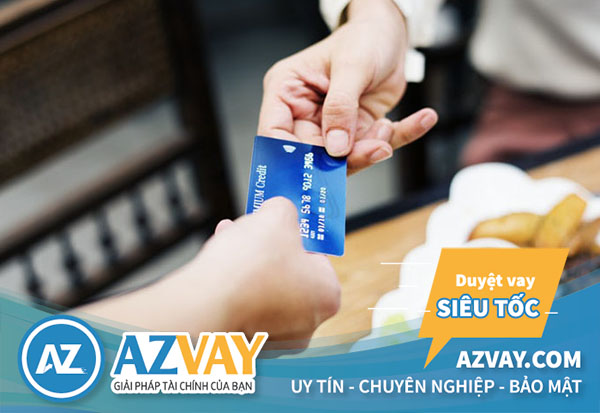 Vay tín chấp theo lương chuyển khoản là gì?