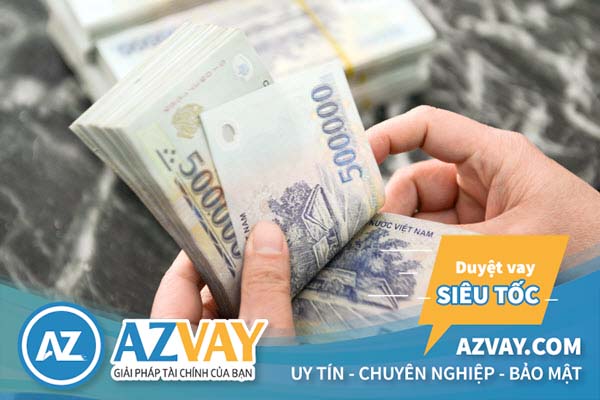 Vay tiền qua thẻ tín dụng Vietcombank