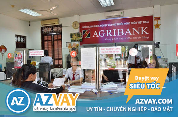 Rút tiền thẻ tín dụng Agribank tại quầy giao dịch