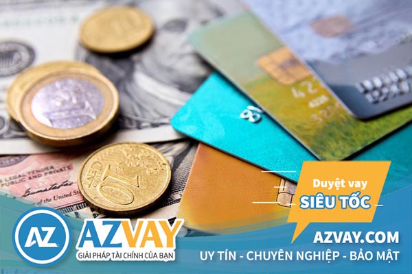 Khách hàng hoàn toàn có thể vay tiền qua thẻ tín dụng ngân hàng